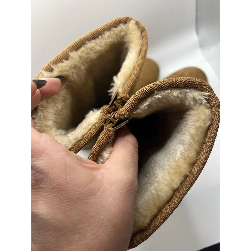 Cat & Jack Girls Winter Boots Size 1‎ Tan Faux Suede Pull On Cozy Lined School
